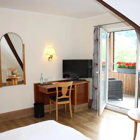 Hotel Metzgerei Moselgasthof Andries Mesenich Zewnętrze zdjęcie